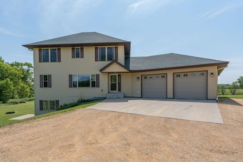 58605 243rd St, Kasota, MN, 56050-4436 | Card Image