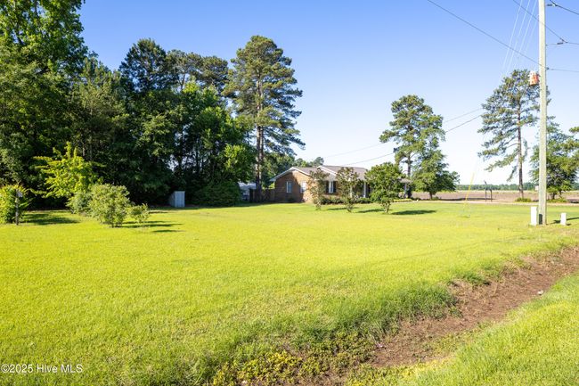 6733 Newon Grove Highway, House other with 3 bedrooms, 2 bathrooms and null parking in Newton Grove NC | Image 26