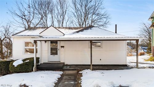 305 N High Street, New Lexington, OH, 43764 | Card Image