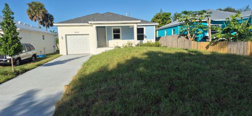 4910 Se Jack Ave, Stuart, FL, 34997-6725 | Card Image