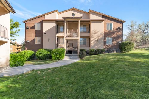 9215 S Jefferson Cv, Sandy, UT, 84070-6691 | Card Image