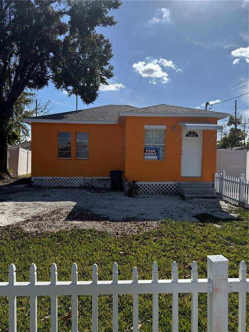 2013 Oceanview Pl, TAMPA, FL, 33605-6651 | Card Image