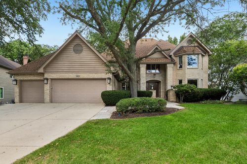 1504 Greenlake Dr, Aurora, IL, 60502-1353 | Card Image