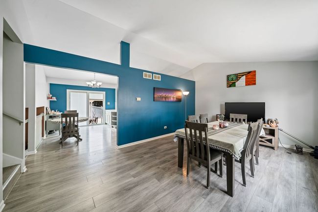 2113 Lolo Pass Dr, House other with 4 bedrooms, 2 bathrooms and 6 parking in Plainfield IL | Image 4