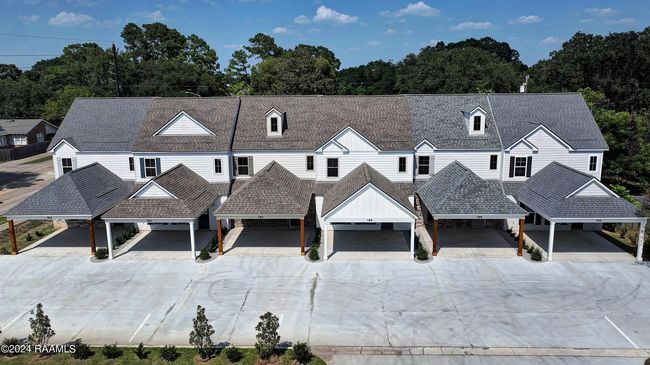 Sugar Pointe Landing Elevated | Image 29