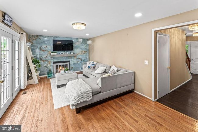 10103 Wimbledon Ct, House other with 3 bedrooms, 3 bathrooms and null parking in MANASSAS VA | Image 11