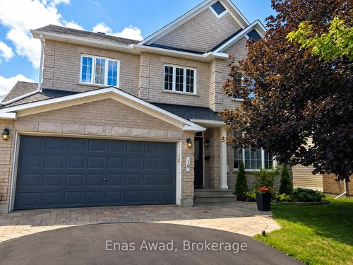 19 Farmfield Cres, Kanata, ON, K2M2S9 | Card Image