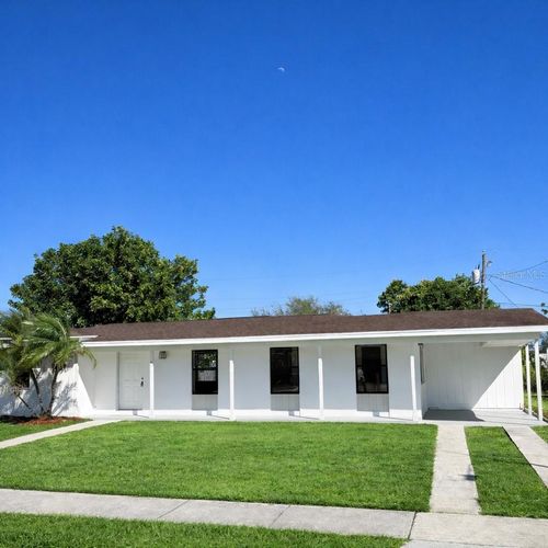 645 Dalton Blvd, PORT CHARLOTTE, FL, 33952-8323 | Card Image