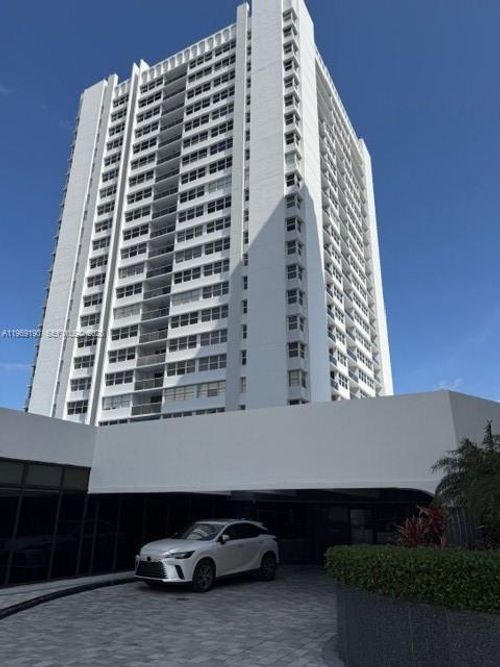 105e-1890 S Ocean Dr, Hallandale Beach, FL, 33009-7621 | Card Image