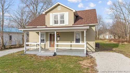 138 Blunt Ave, Austin, IN, 47102-1102 | Card Image