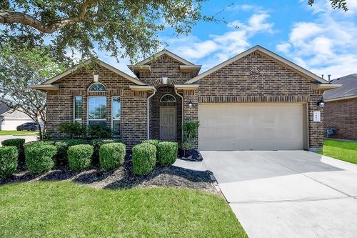 3003 Emily Vista Ln, Fresno, TX, 77545-5205 | Card Image