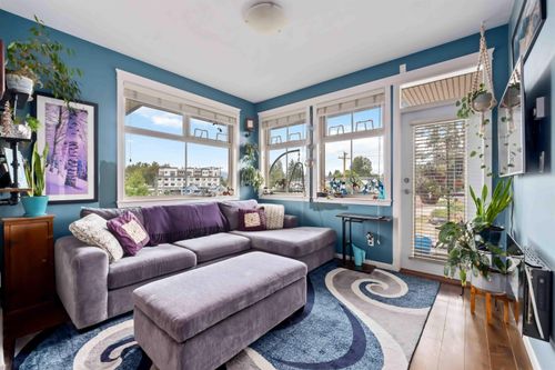 306-22858 Lougheed Highway, Maple Ridge, BC, V2X2V6 | Card Image