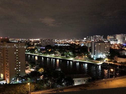 1513-10 Sw South River Dr, Miami, FL, 33130-1481 | Card Image