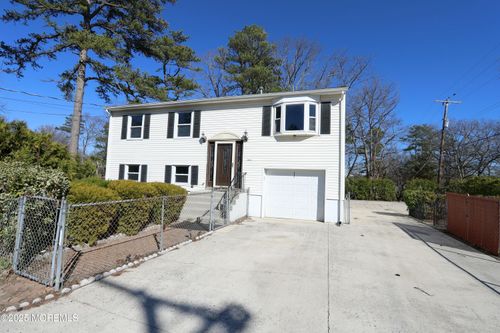 900 Hunter Blvd, BROWNS MILLS, NJ, 08015-1916 | Card Image