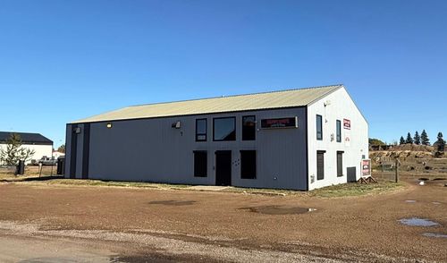 {{alt}} | Card Image