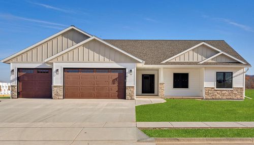 845 Crockett Drive, Holmen, WI, 54636 | Card Image