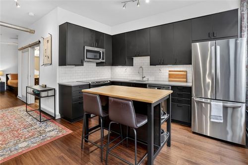 8303-800 Peachtree Street, Atlanta, GA, 30308 | Card Image