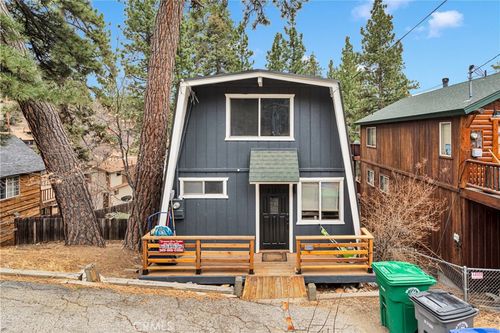 43095 Monterey St, Big Bear Lake, CA, 92315-2571 | Card Image