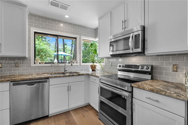 45 Timber Ln, House other with 2 bedrooms, 2 bathrooms and null parking in Hilton Head Island SC | Image 19