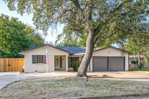 4701 Highgrove Dr, Fort Worth, TX, 76132-2315 | Card Image