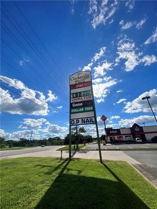 ste-9-1229 E Market St, Clarksville, AR, 72830-9043 | Card Image