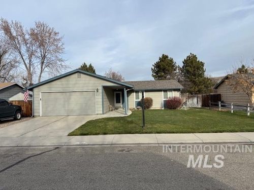 6890 Lamplighter St, Boise, ID, 83714-2443 | Card Image