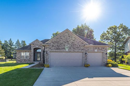 29693 Lockwood Ct, New Baltimore, MI, 48051-2349 | Card Image