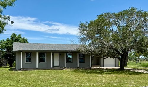 1019 County Road 160, Kenedy, TX, 78119-5316 | Card Image