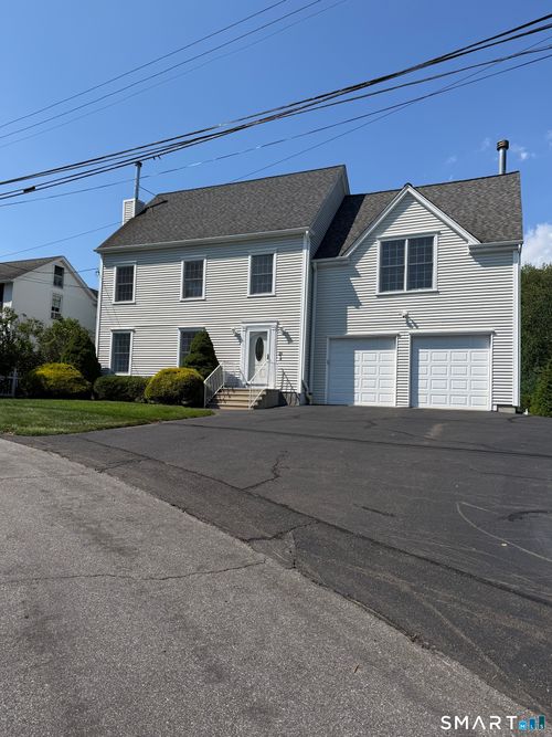 35 Sherwood Pl, Southport, CT, 06890-1115 | Card Image