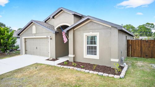 733 Walmsley St Sw, Palm Bay, FL, 32908-3354 | Card Image