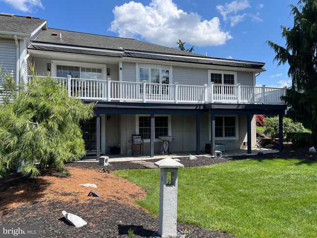 3849 Farmstead Dr, Townhouse with 3 bedrooms, 3 bathrooms and null parking in FAYETTEVILLE PA | Image 4