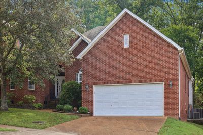 2332 Forest Lake Dr, House other with 3 bedrooms, 2 bathrooms and 2 parking in Nashville TN | Image 1