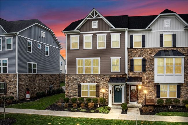 624 Amarth Ln, Townhouse with 3 bedrooms, 3 bathrooms and null parking in Cranberry Twp PA | Image 45