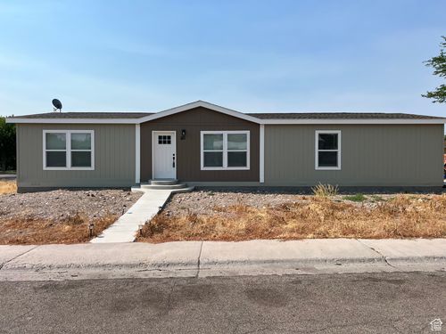 812 S 610 W, Richfield, UT, 84701-2961 | Card Image