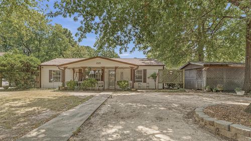 215 W Easy, Jonesboro, AR, 72401 | Card Image