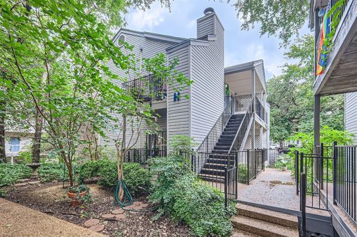 apt-215-802 S 1st St, Austin, TX, 78704-1675 | Card Image