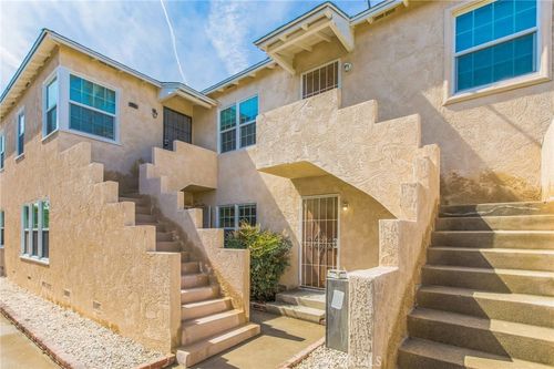 2535 Magnolia Ave, Long Beach, CA, 90806-2816 | Card Image