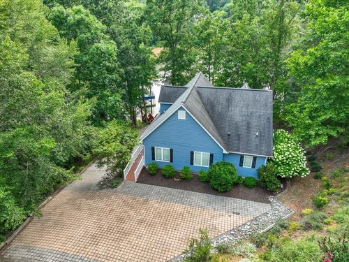 1765 Heron Pointe Ldg, Gretna, VA, 24557-1147 | Card Image