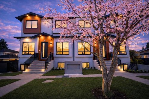 1-6692 Napier St, Burnaby, BC, V5B2C3 | Card Image