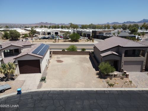 785 Malibu Cir, Lake Havasu City, AZ, 86403-6947 | Card Image
