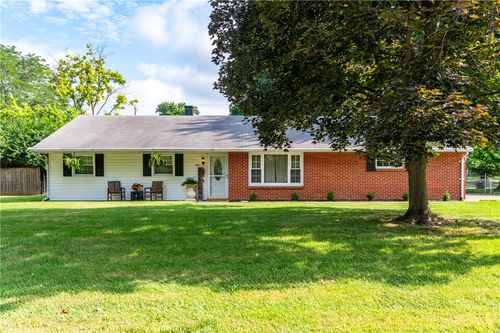 561 Brandwynne Ct, Centerville, OH, 45459-3015 | Card Image