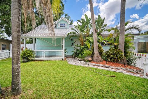 2014 E Broad St, TAMPA, FL, 33610-1028 | Card Image
