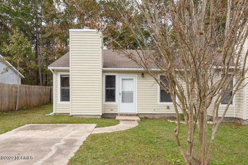 1041 Spring Villa Dr, Jacksonville, NC, 28540-3345 | Card Image