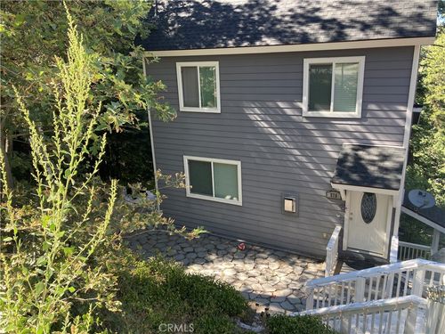 576 Rose Ln, Twin Peaks, CA, 92391-0454 | Card Image