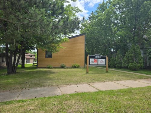512 Ne 1st Ave, Grand Rapids, MN, 55744-2610 | Card Image