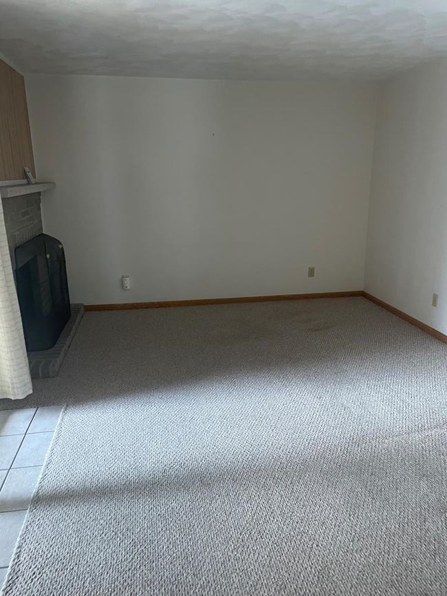 7 Zitko Ter, Home with 3 bedrooms, 2 bathrooms and null parking in Glen Dale WV | Image 10