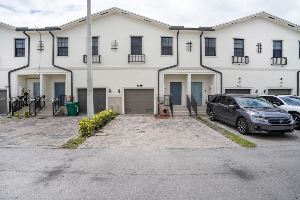 Residential in Florida City