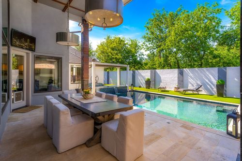 4001 Memorial Ct, Carrollton, TX, 75010-4241 | Card Image