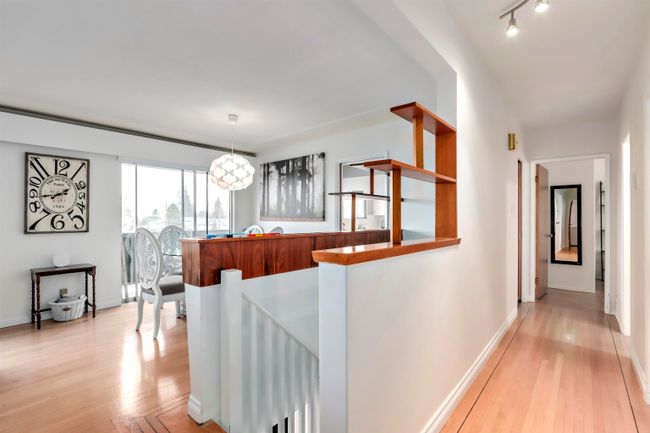 1808 Ridgeway Avenue, House other with 5 bedrooms, 2 bathrooms and 4 parking in North Vancouver BC | Image 22