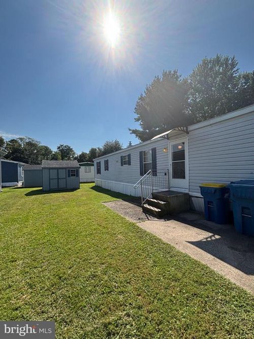 6319 Fuller Dr, MORRISVILLE, PA, 19067-5214 | Card Image